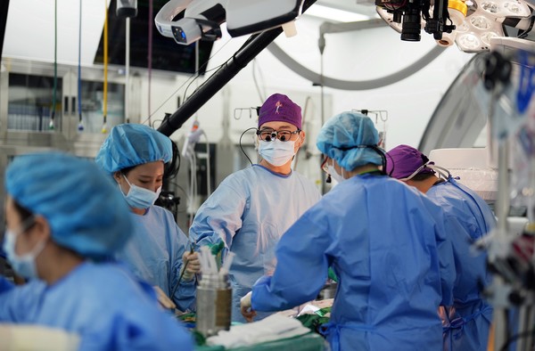 이대대동맥혈관병원, 유럽심장혈관외과학회 라이브 서저리 개최