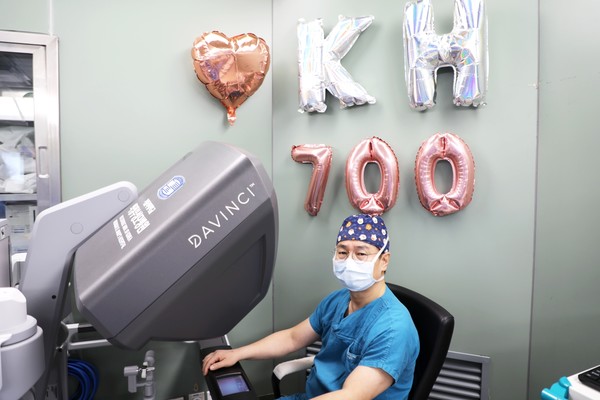 [의정부성모병원] 외과 김기환 교수 로봇수술 700례 달성