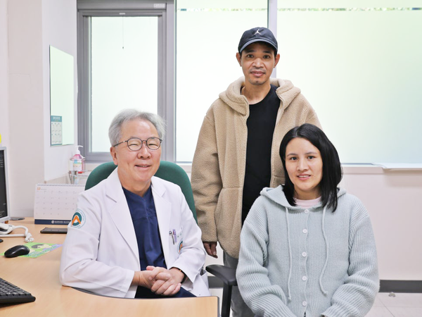 [울산대병원] 장기이식센터, 네팔 부부 생체 간이식 수술 성공